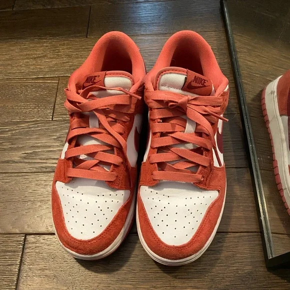 Nike Dunks - Picture 5 of 5